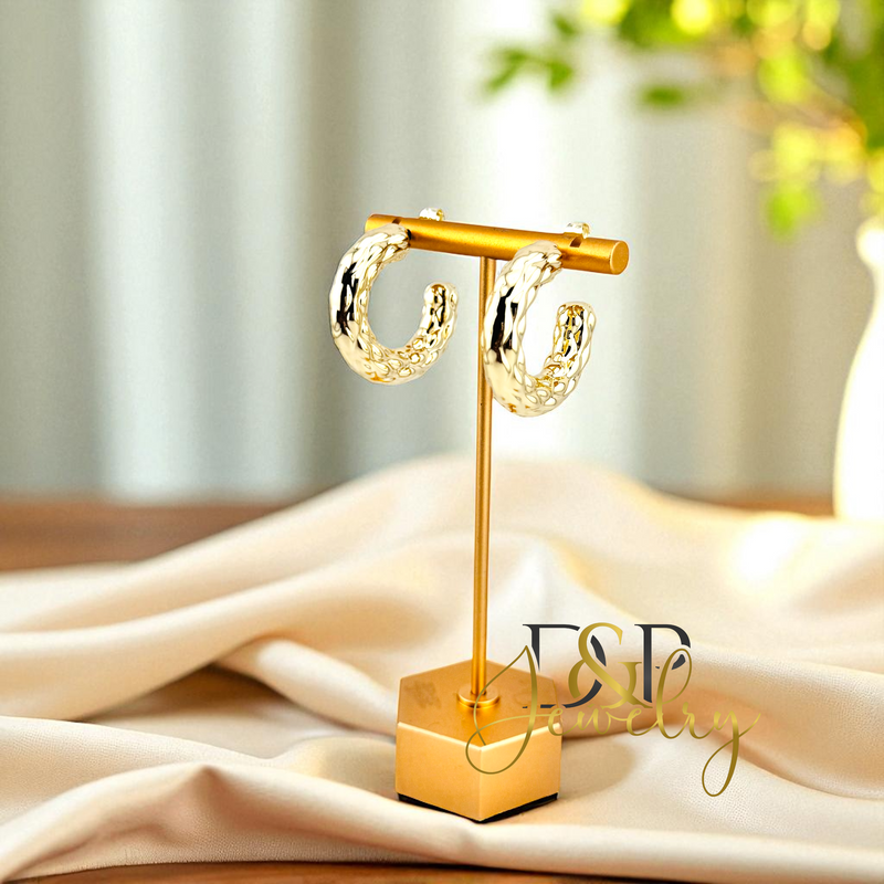 14K GOLD HALF HOOP HP732