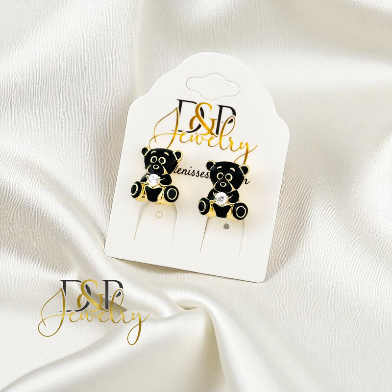 14K SMALL BLACK BEAR HUGGIE EARRING HP846