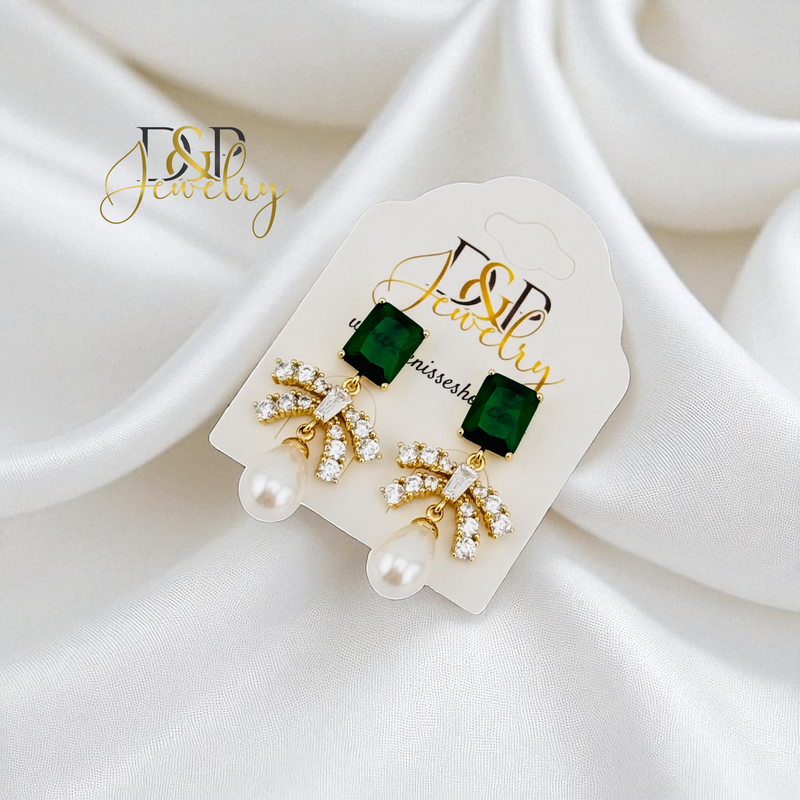 14K GOLD/PEAR/STONE 3 VARIANTS STUD EARRING E1026