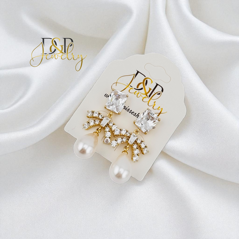 14K GOLD/PEAR/STONE 3 VARIANTS STUD EARRING E1026