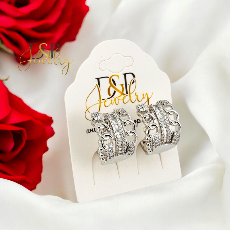 SILVER FANCY DESIGN HOOP EARRING HP670