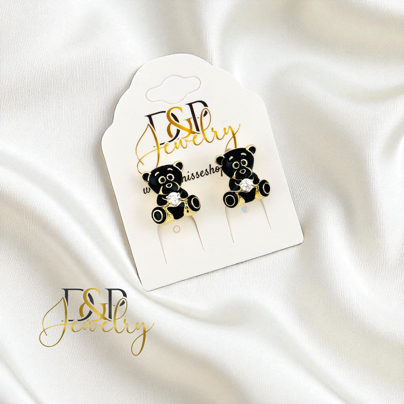 14K SMALL BLACK BEAR HUGGIE EARRING HP846