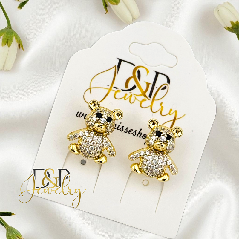 14K BEAR HUGGIE EARRING E935