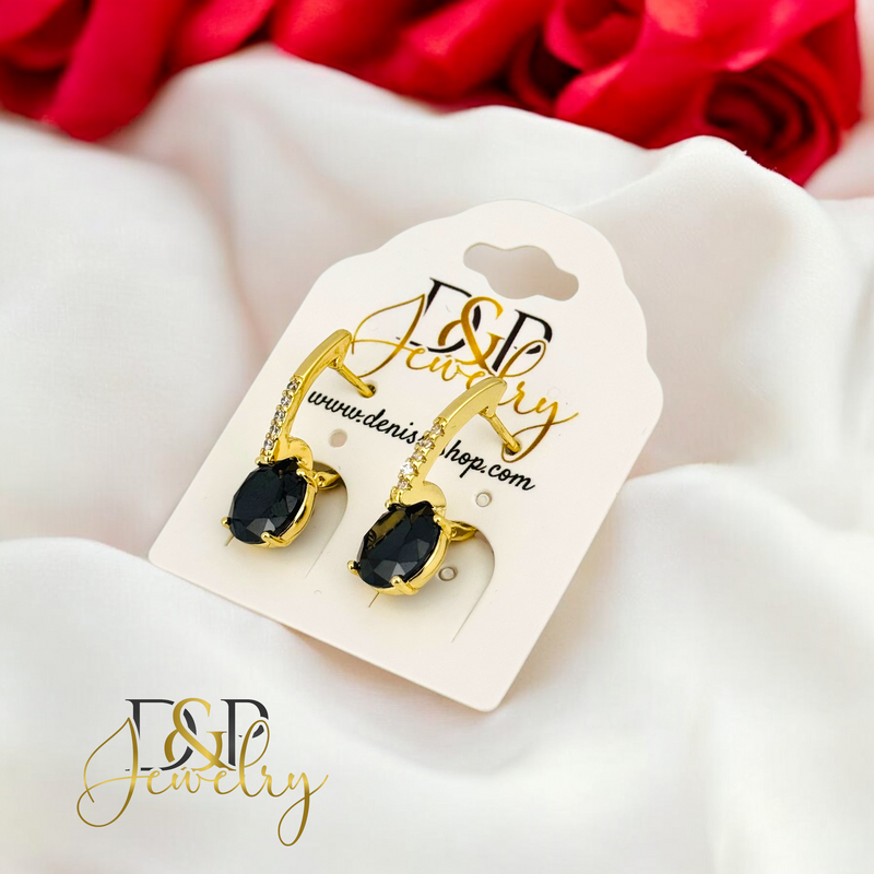 14K BLACK STONE HUGGIE STUD EARRING E850