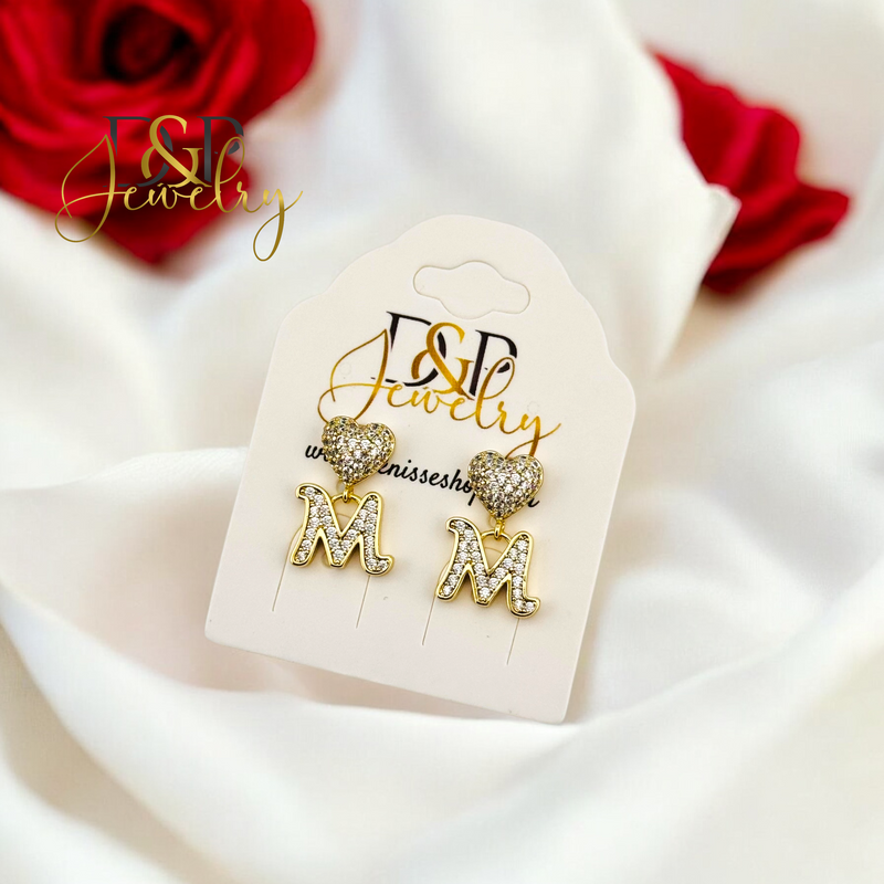 14K LETTER M HEART EARRING E857