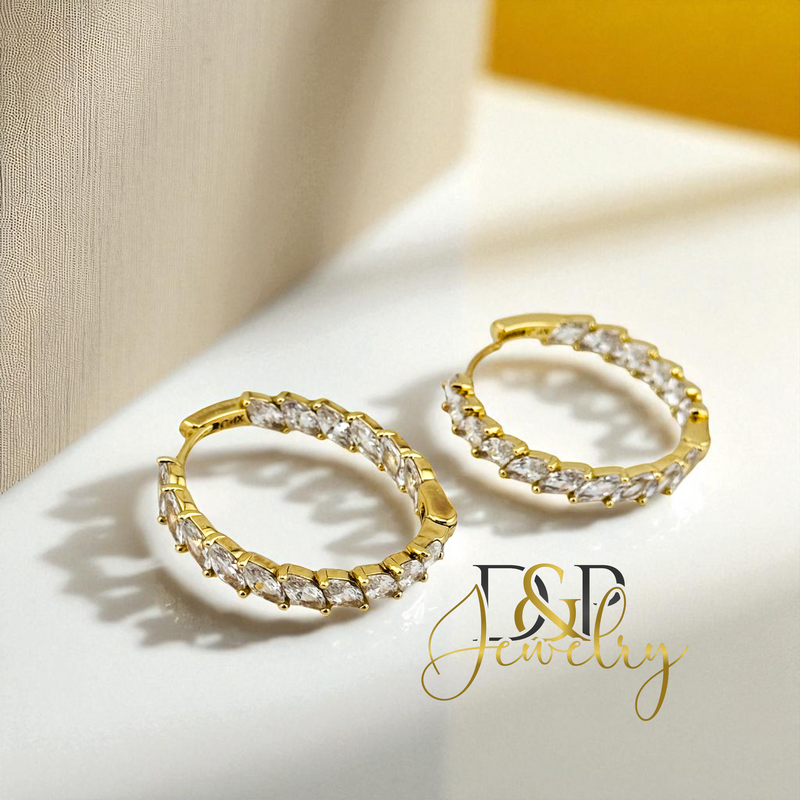 14K WHITE STONE HOOP HP728