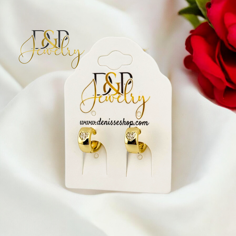 14K HEART SMALL HOOP EARRING HP687