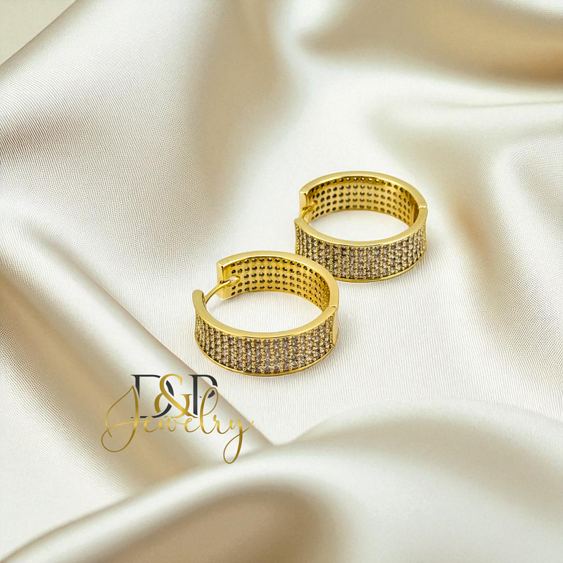 14K FANCY BLING HUGGIE EARRING HP852