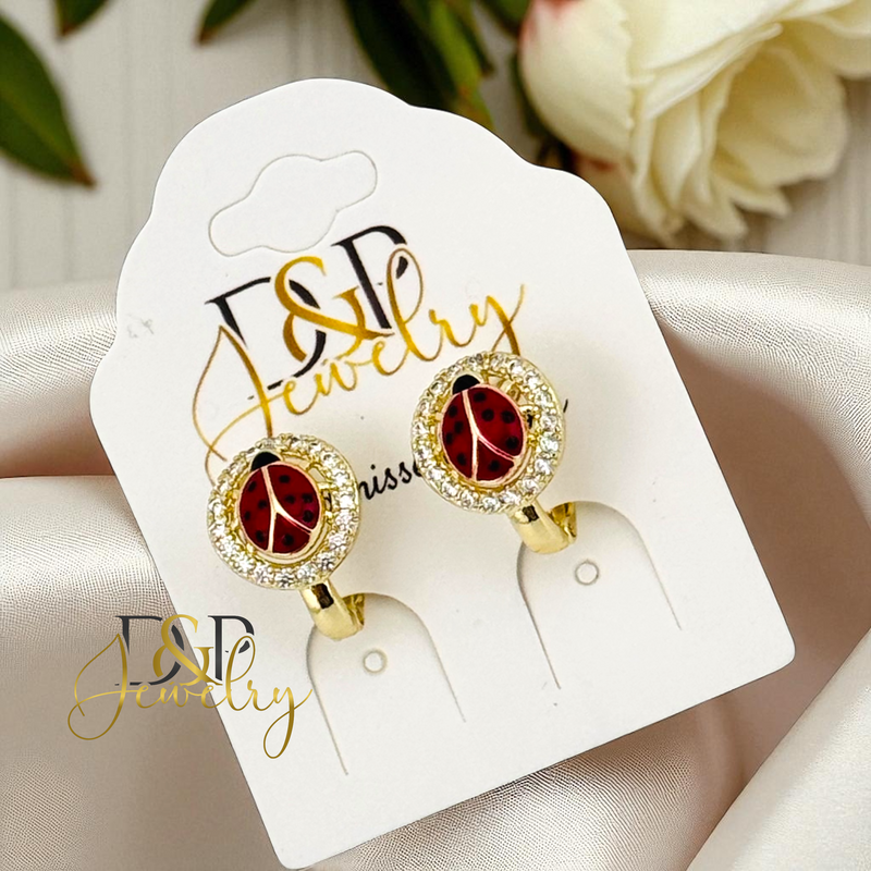 14K LADYBUG HUGGIE EARRING E939