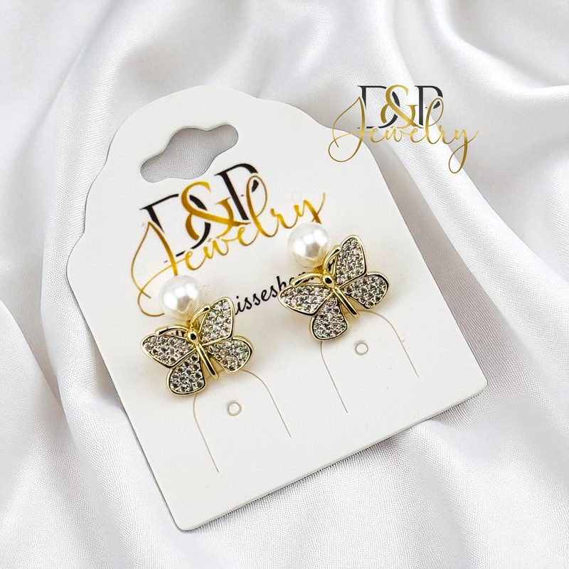 14K WHITE PEARL WITH BUTTERFLY EARRING E913