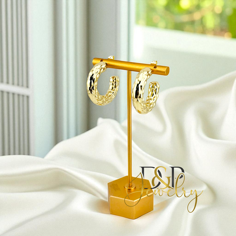 14K GOLD HALF HOOP HP732