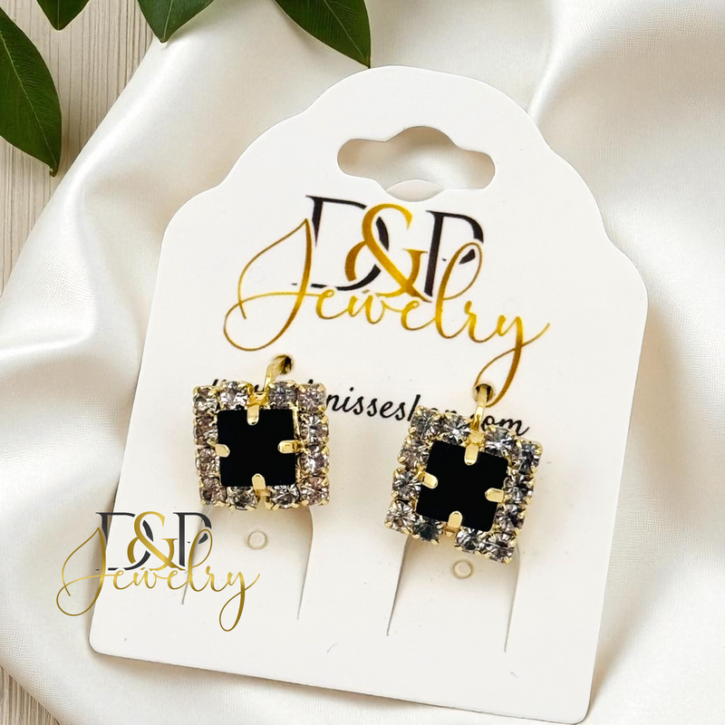 14K SQUARE BLACK STONE HUGGIE EARRING E938