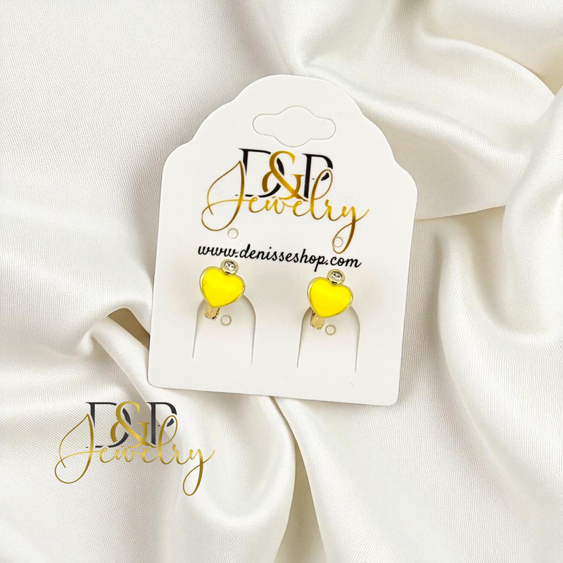 14K SMALL HEART HOOP EARRING HP841