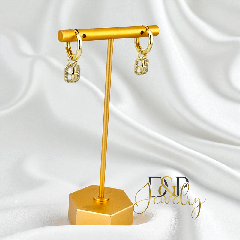 14K STAR DESIGN HOOP EARRING HP755