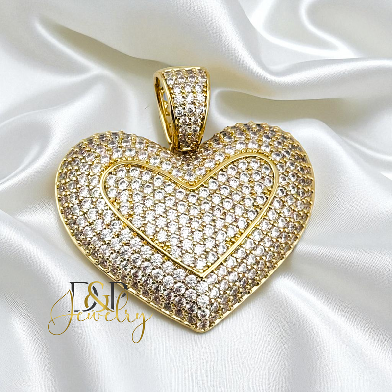 14K GOLD /LARGE HEART PENDANT P896