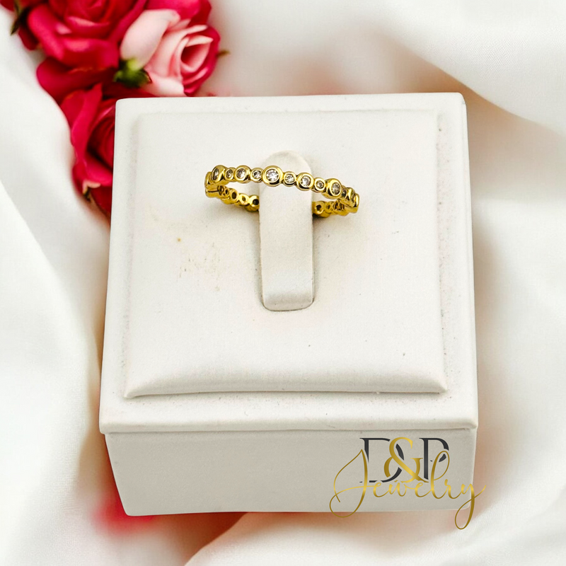 14K FILLED WHITE STONES BAND RING RG365