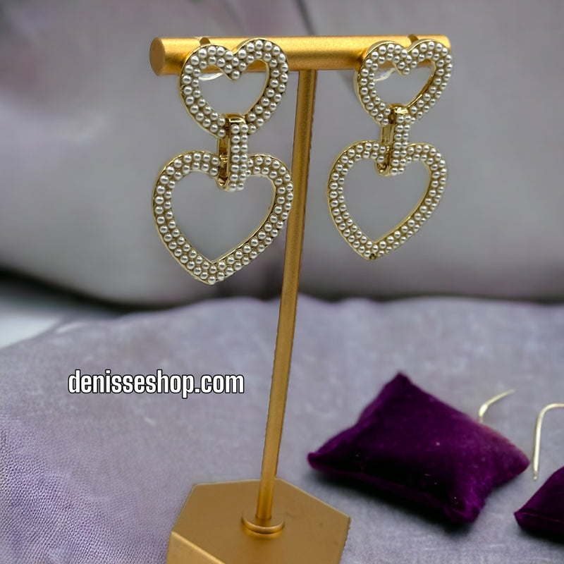 14K Pearl Heart Earrings E310