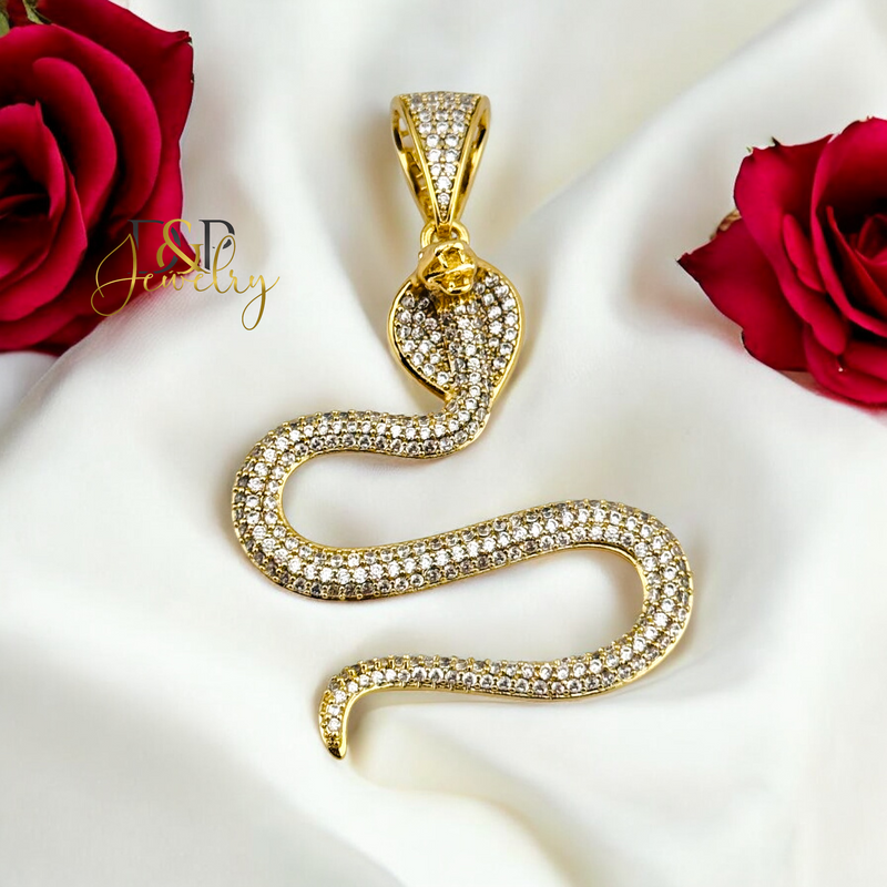 14K BIG COBRA SNAKE PENDANT P769
