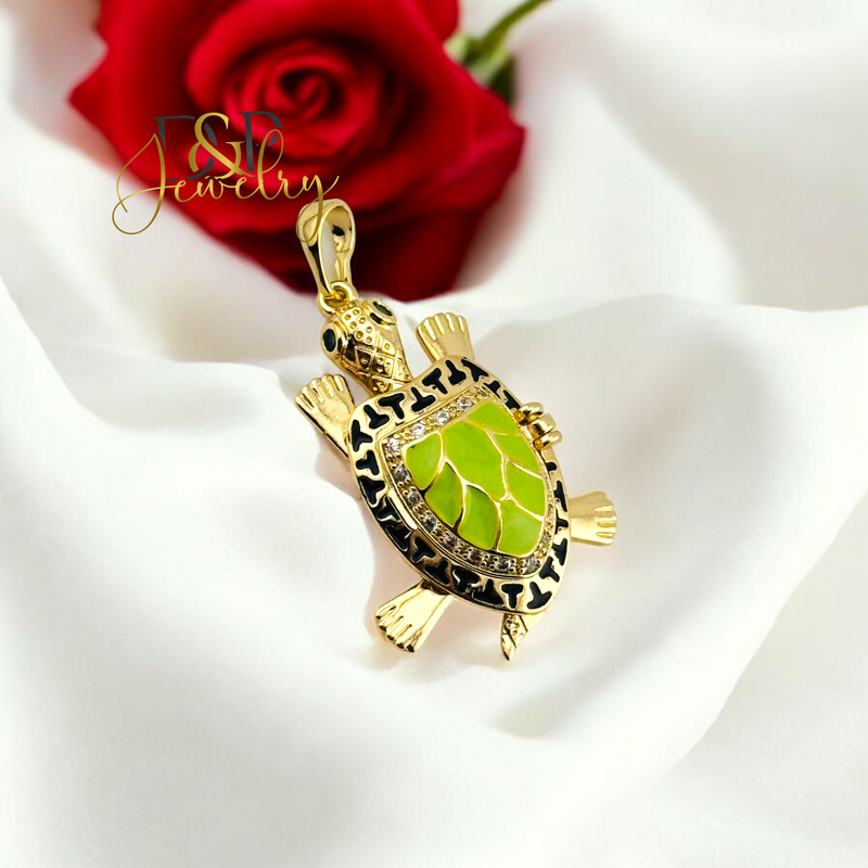 14K GREEN TURTLE PENDANT P829