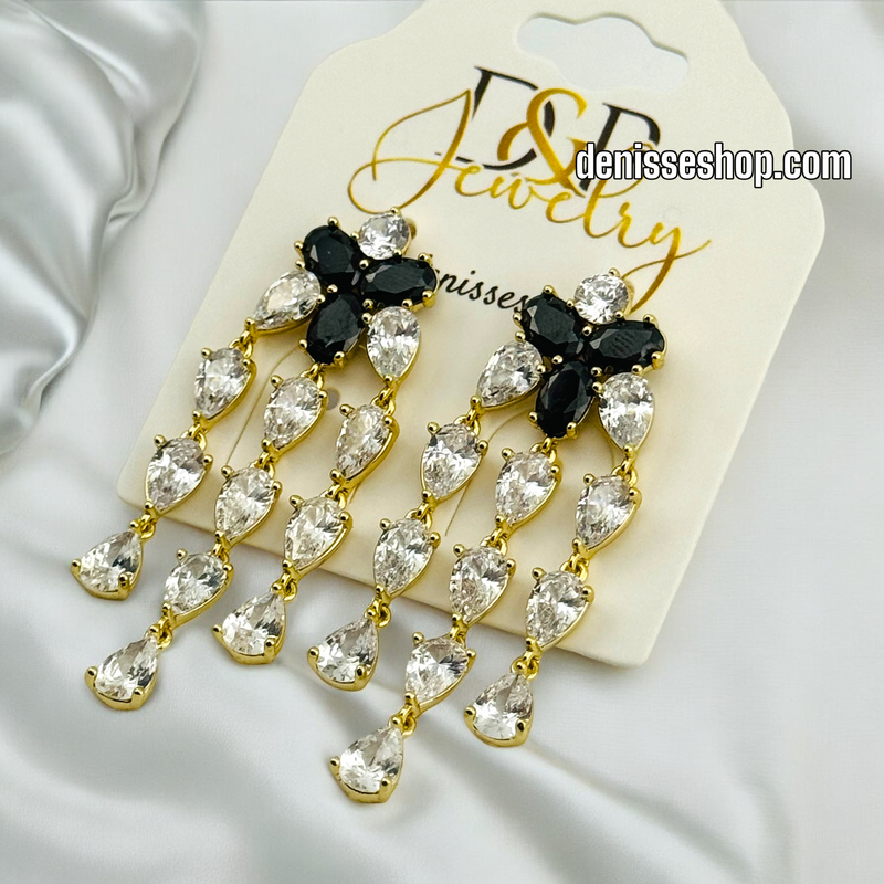 14K BLACK EARRING E610