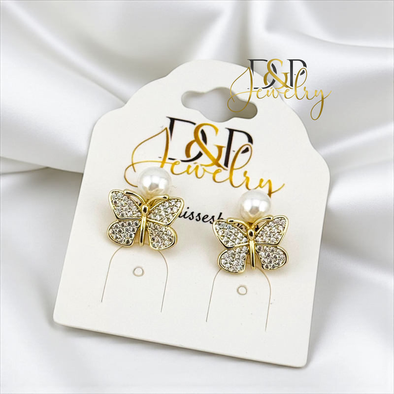 14K WHITE PEARL WITH BUTTERFLY EARRING E913