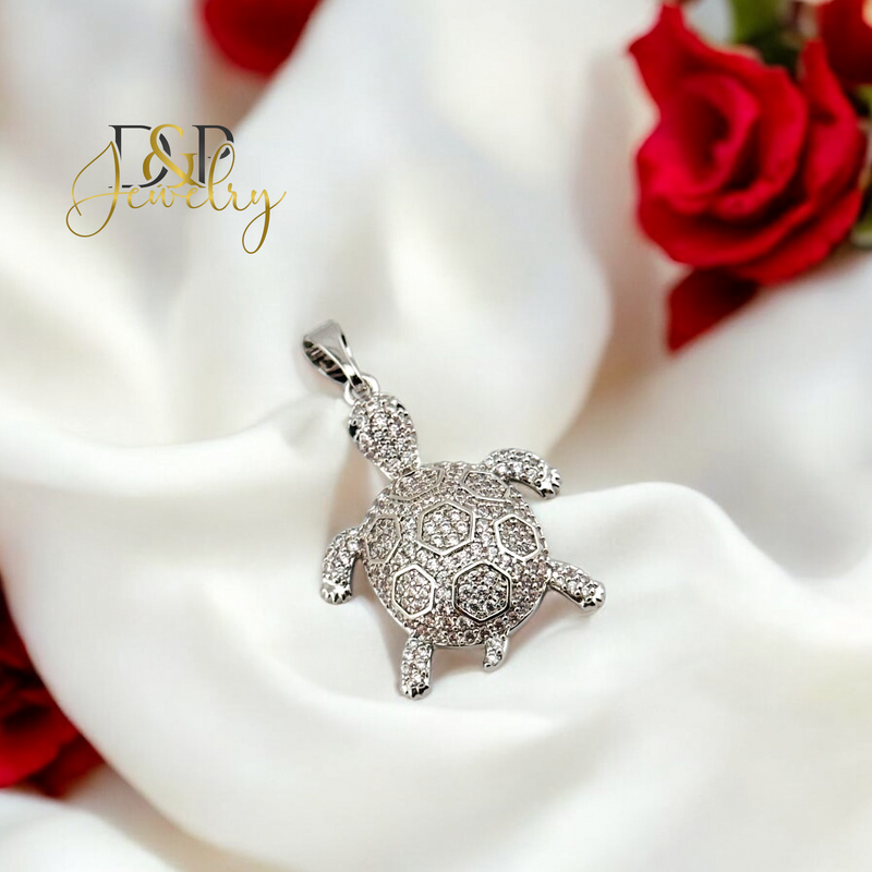 SILVER TURTLE PENDANT P794