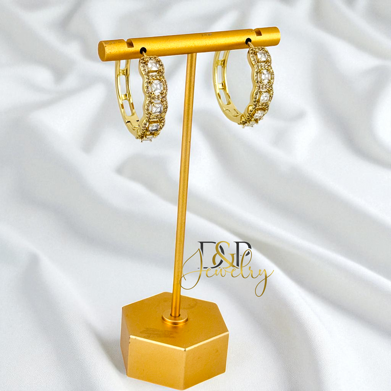 14K GOLD /LONG COLOR STONES 3 VARIANT HOOP EARRING HP824