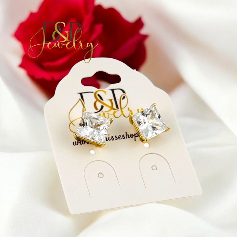 14K SQUARE WHITE EARRING E891