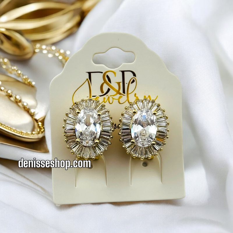 14K WHITE STONE EARRING E632