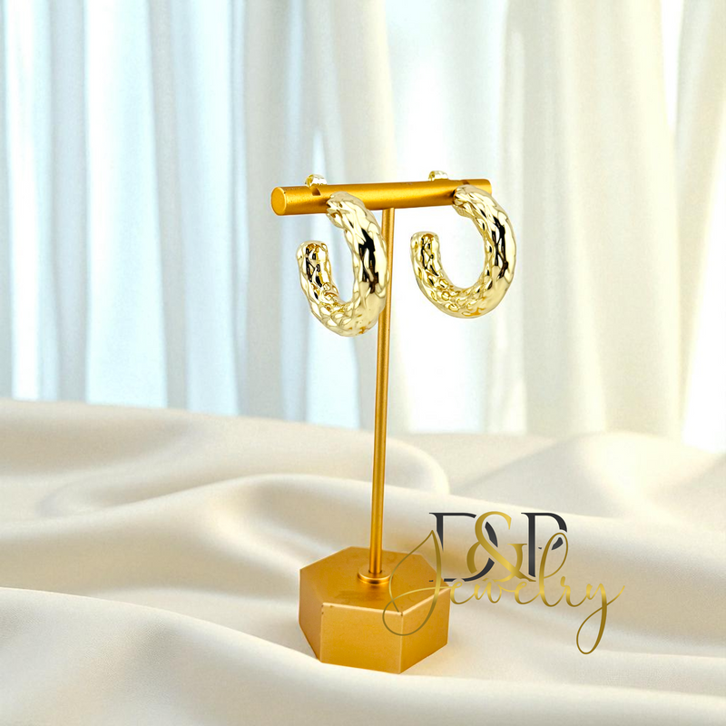 14K GOLD HALF HOOP HP732