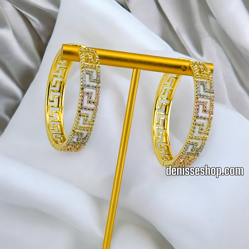 14K GOLD WHITE STONE FASHION DESIGN HOOP EARRING HP487