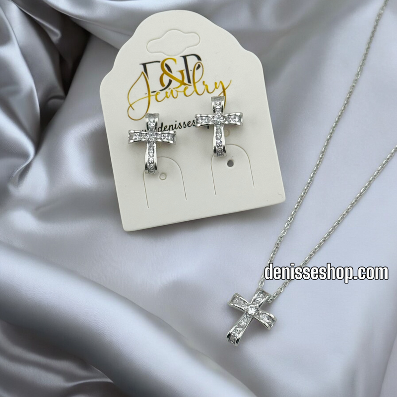 SILVER / WOMEN WHITE STONE CROSS NECKLACE N146