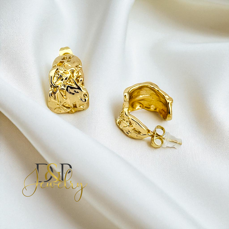 14K CHUNKY HALF HOOP EARRING HP859