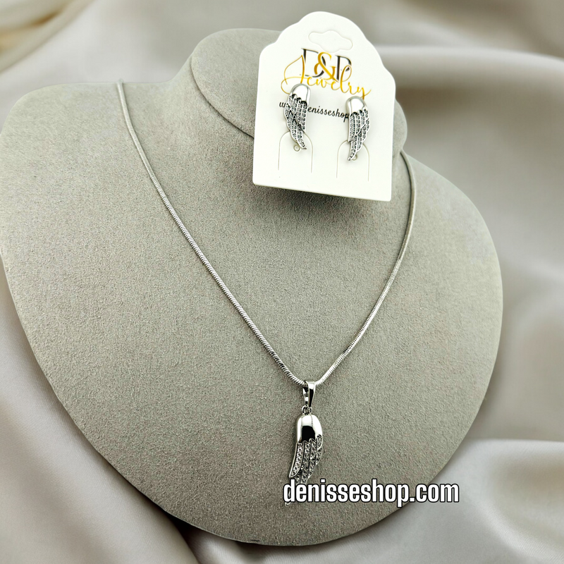 SILVER ANGEL WINGS NECKLACE C41