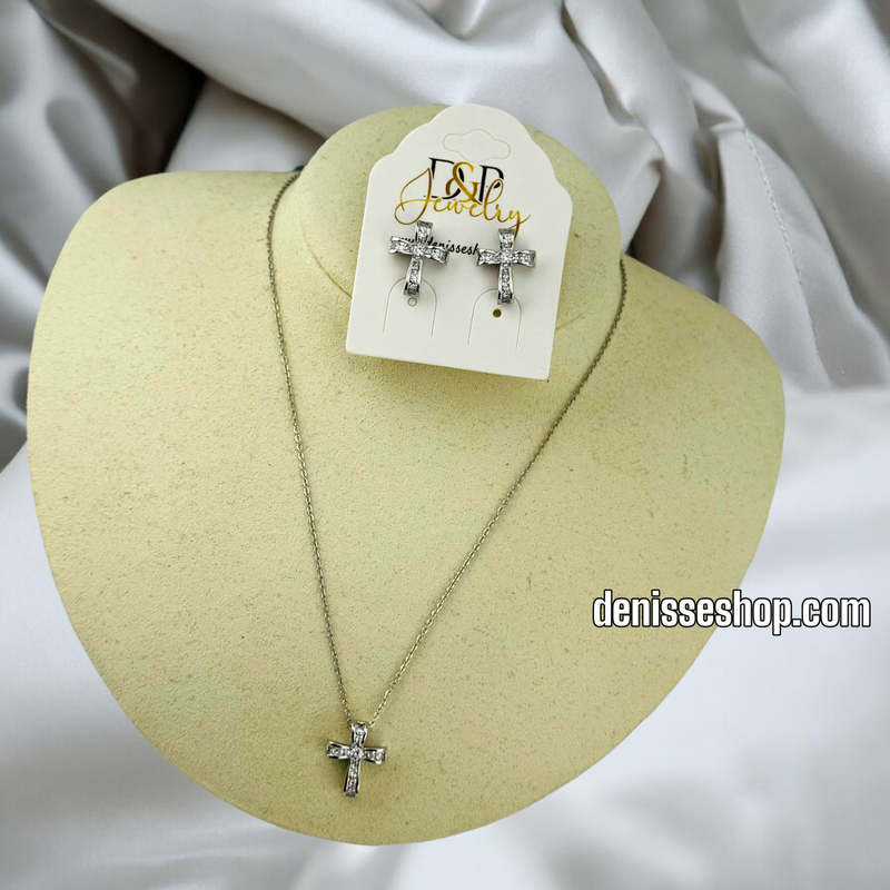 SILVER / WOMEN WHITE STONE CROSS NECKLACE N146