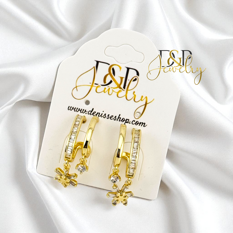 14K GOLD/ FANCY STUD EARRING E993