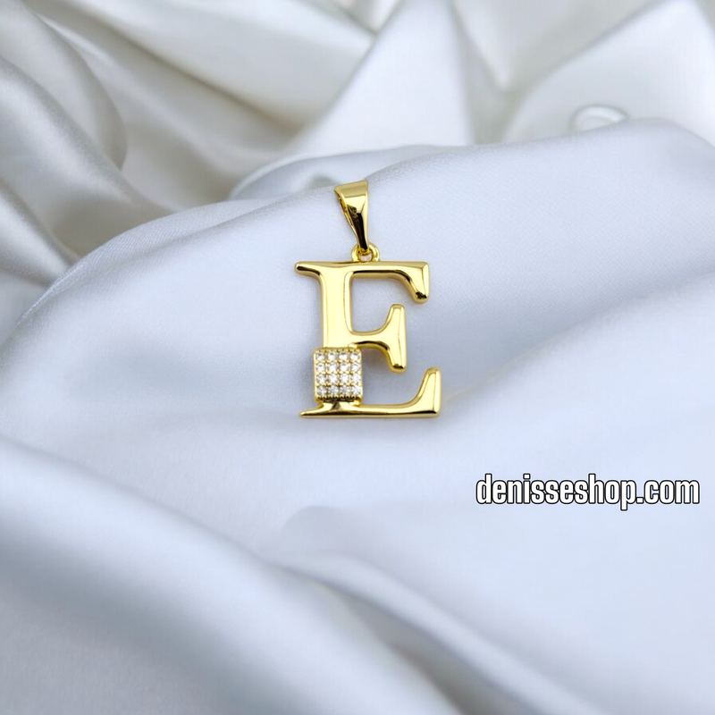 14K FASHION LARGE LETTER PENDANT P645