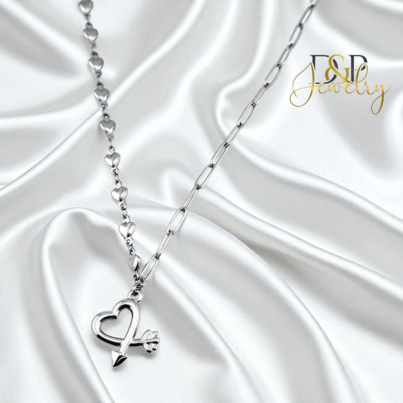 14K SILVER/ PAPER CLIP/ HEARTS NECKLACE N297