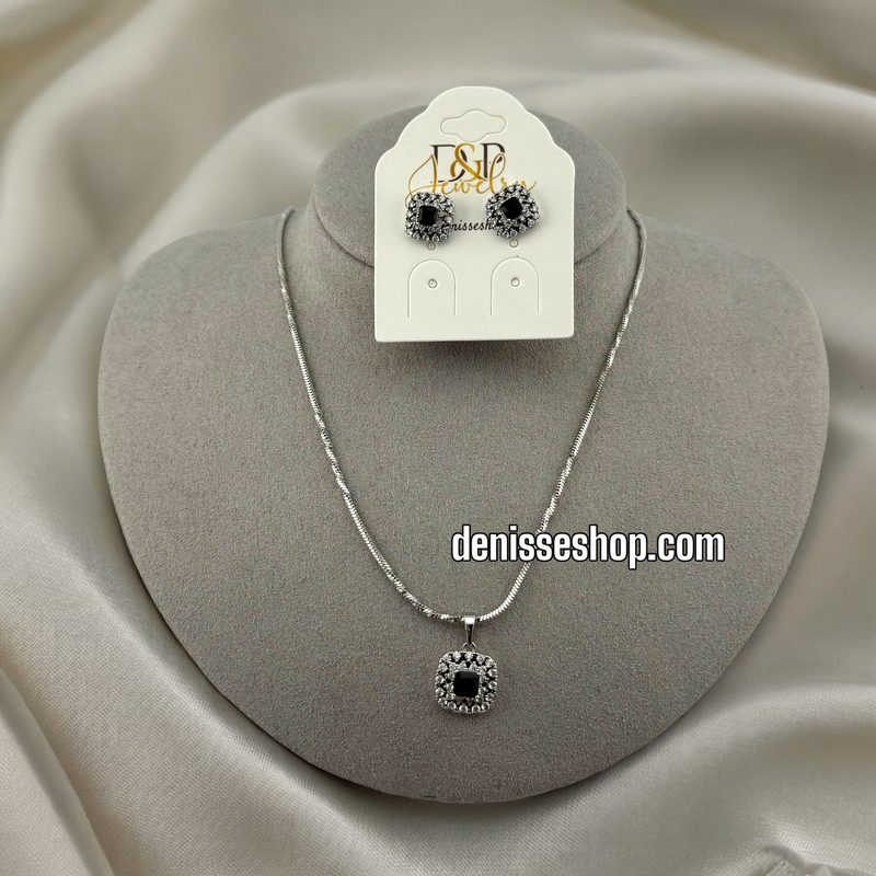 SILVER NECKLACE BLACK STONE C40