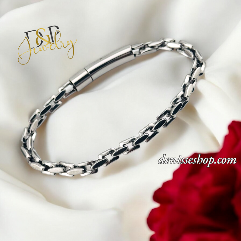 SPECIAL DESIGN SILVER BRACELET 8&