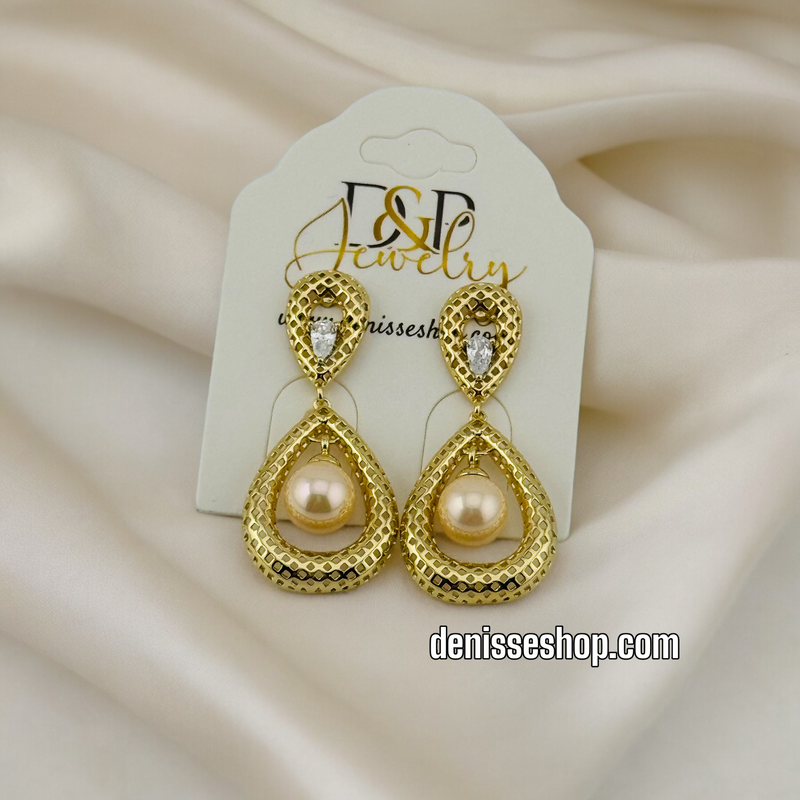 14K BEIGE PEARL EARRINGS E521