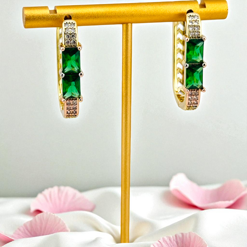 14K GOLD/GREEN MEDIUM HOOP EARRING HP754