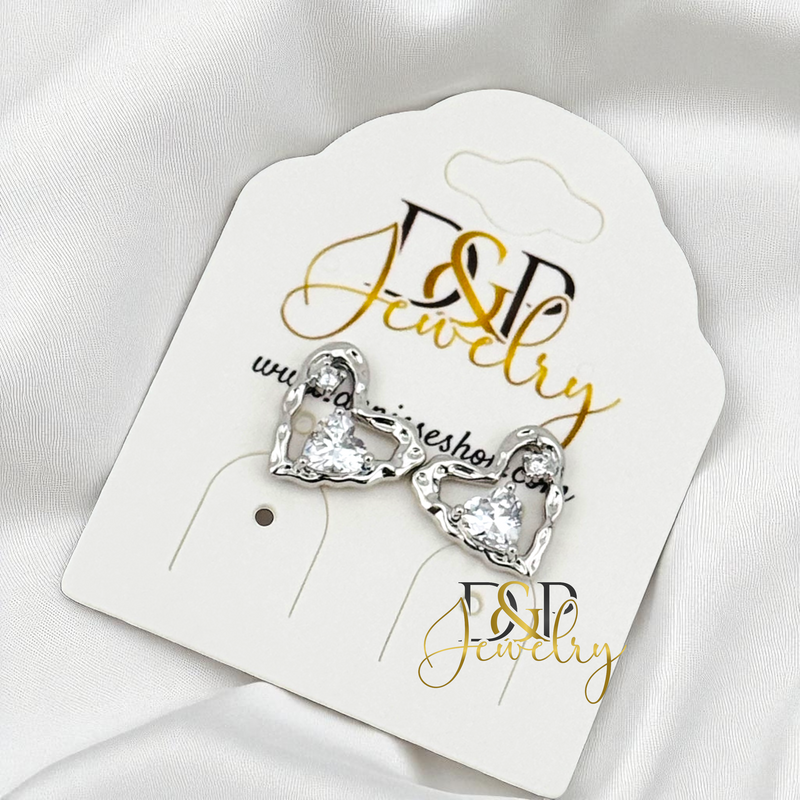 14K SILVER HEART DESIGN STUD EARRINGS E955
