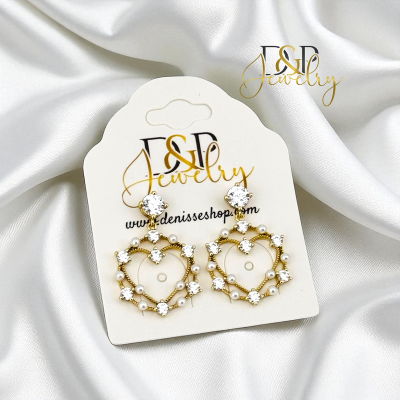 14K WHITE HEART EARRING E981