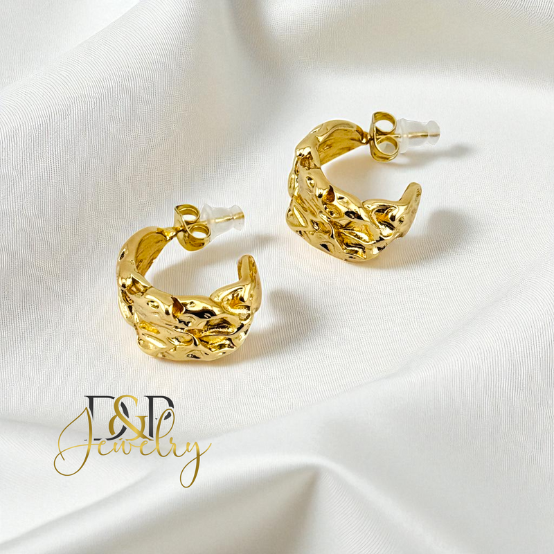 14K CHUNKY HALF HOOP EARRING HP859