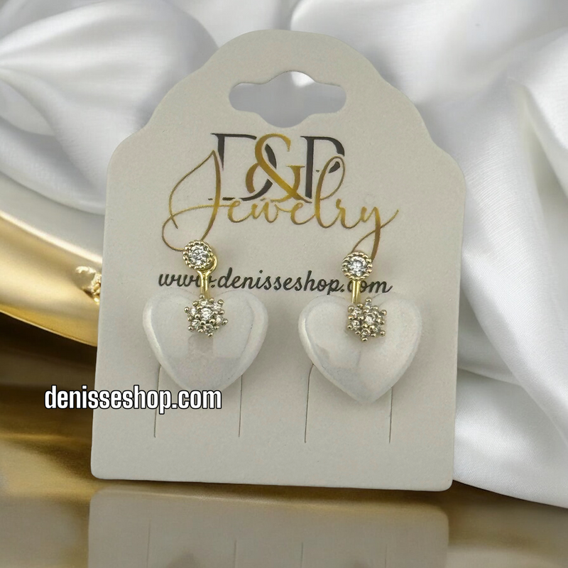 14K WHITE HEART EARRING E641