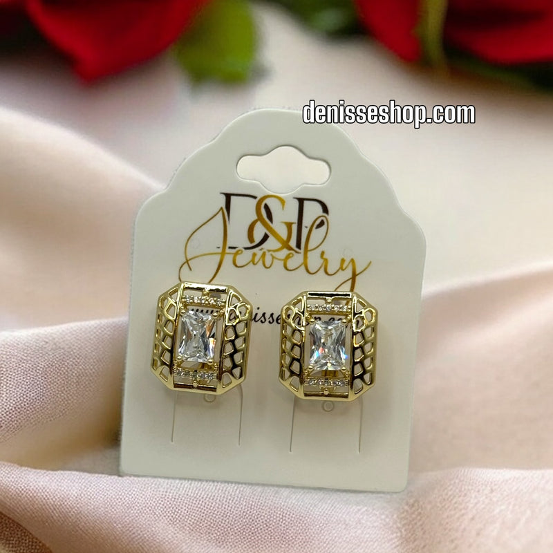 14K WHITE STONE EARRINGS E357