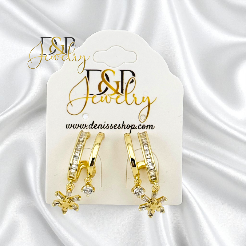 14K GOLD/ FANCY STUD EARRING E993