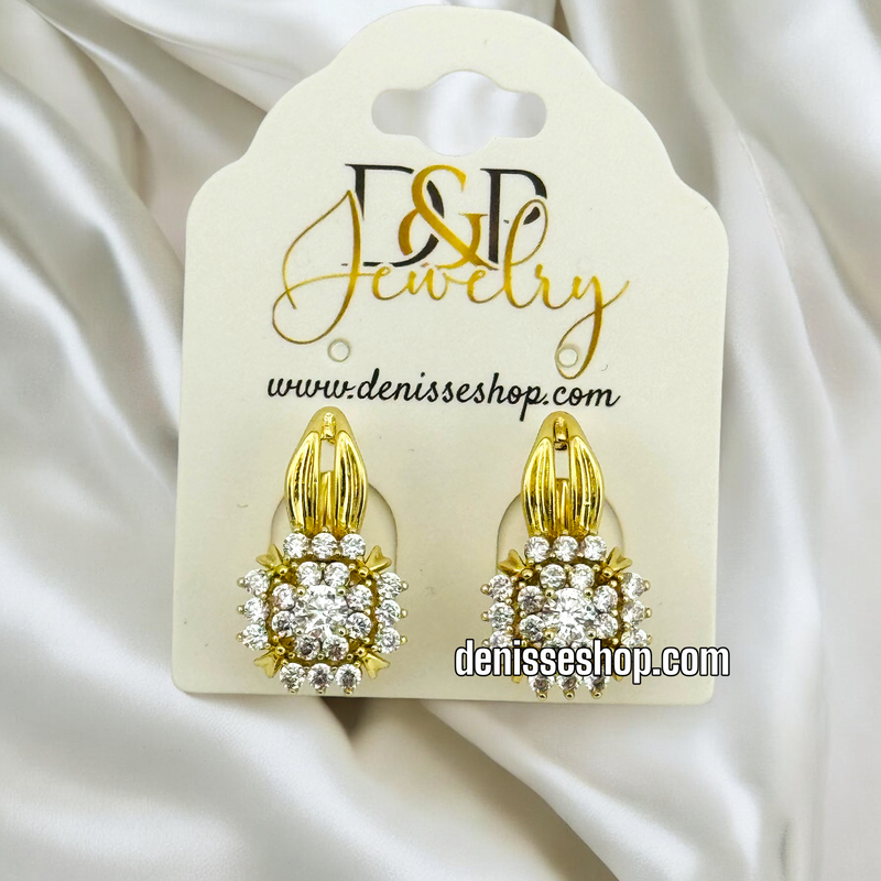 14K WHITE STONE EARRING E576