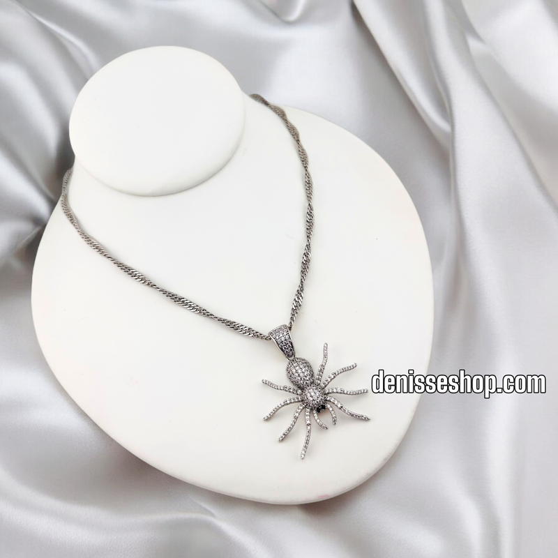 SILVER WOMAN SPIDER PENDANT P643